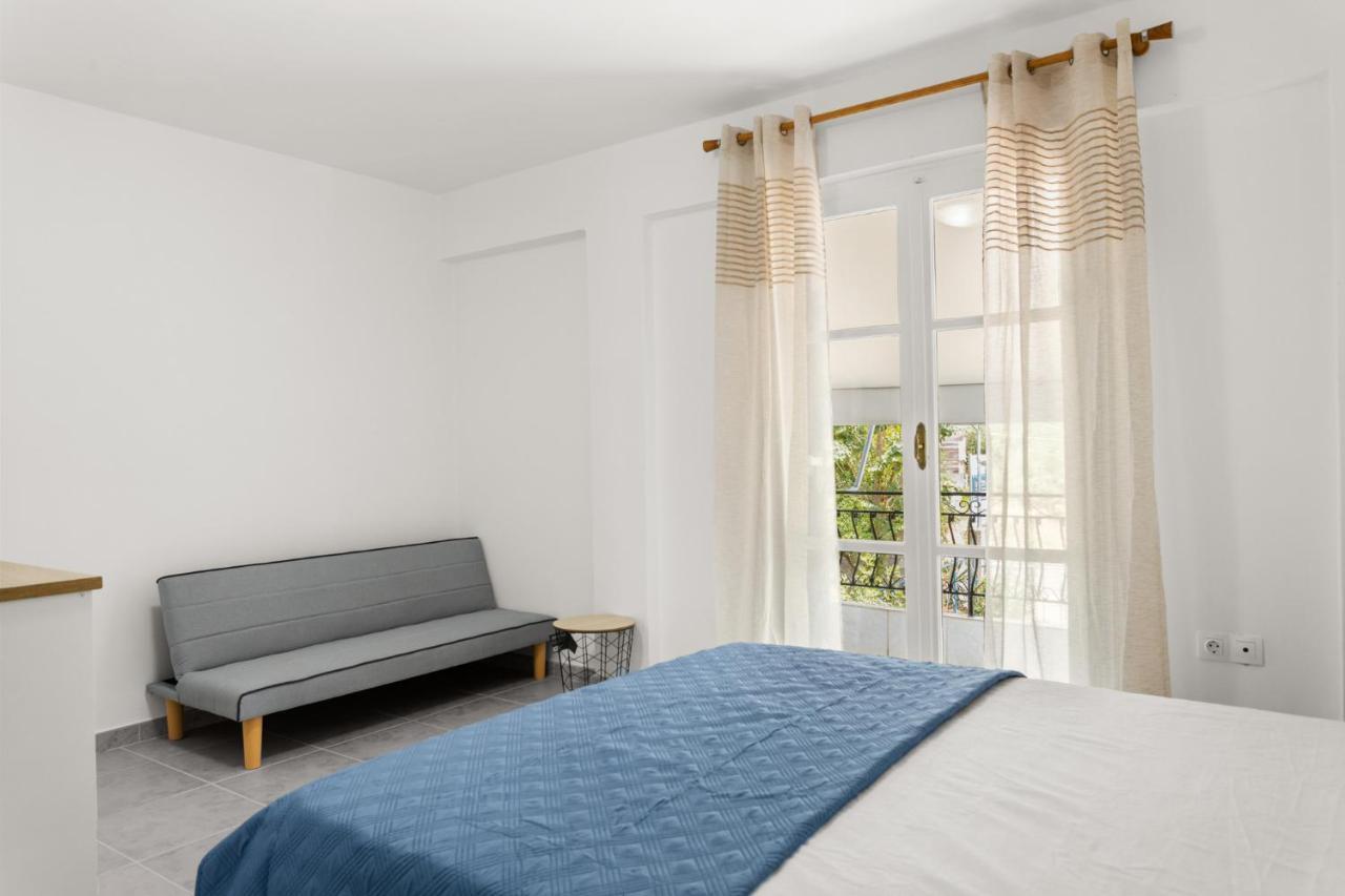 Nikolas Apartments Stoupa Lévktron Exterior foto