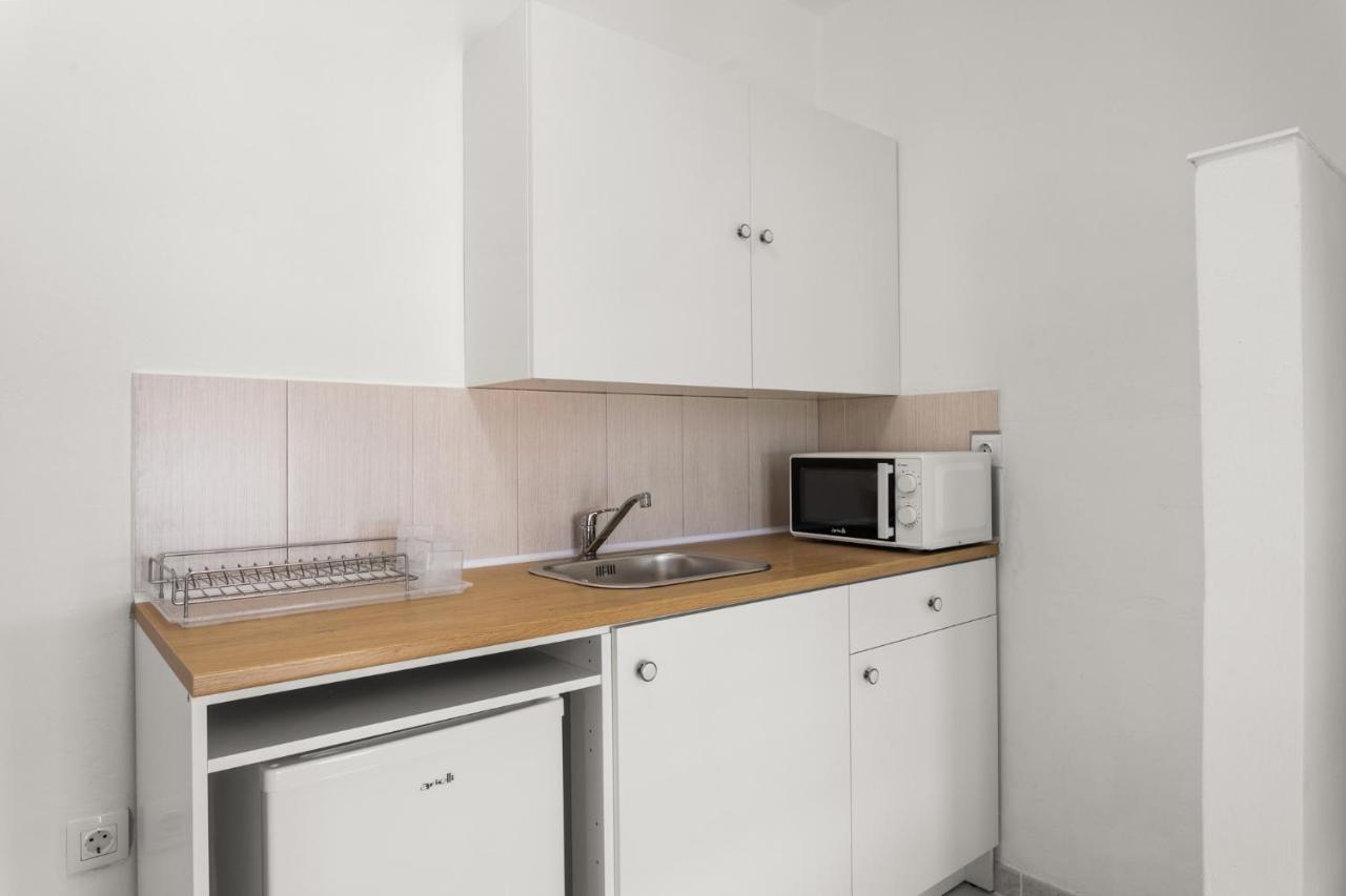 Nikolas Apartments Stoupa Lévktron Exterior foto